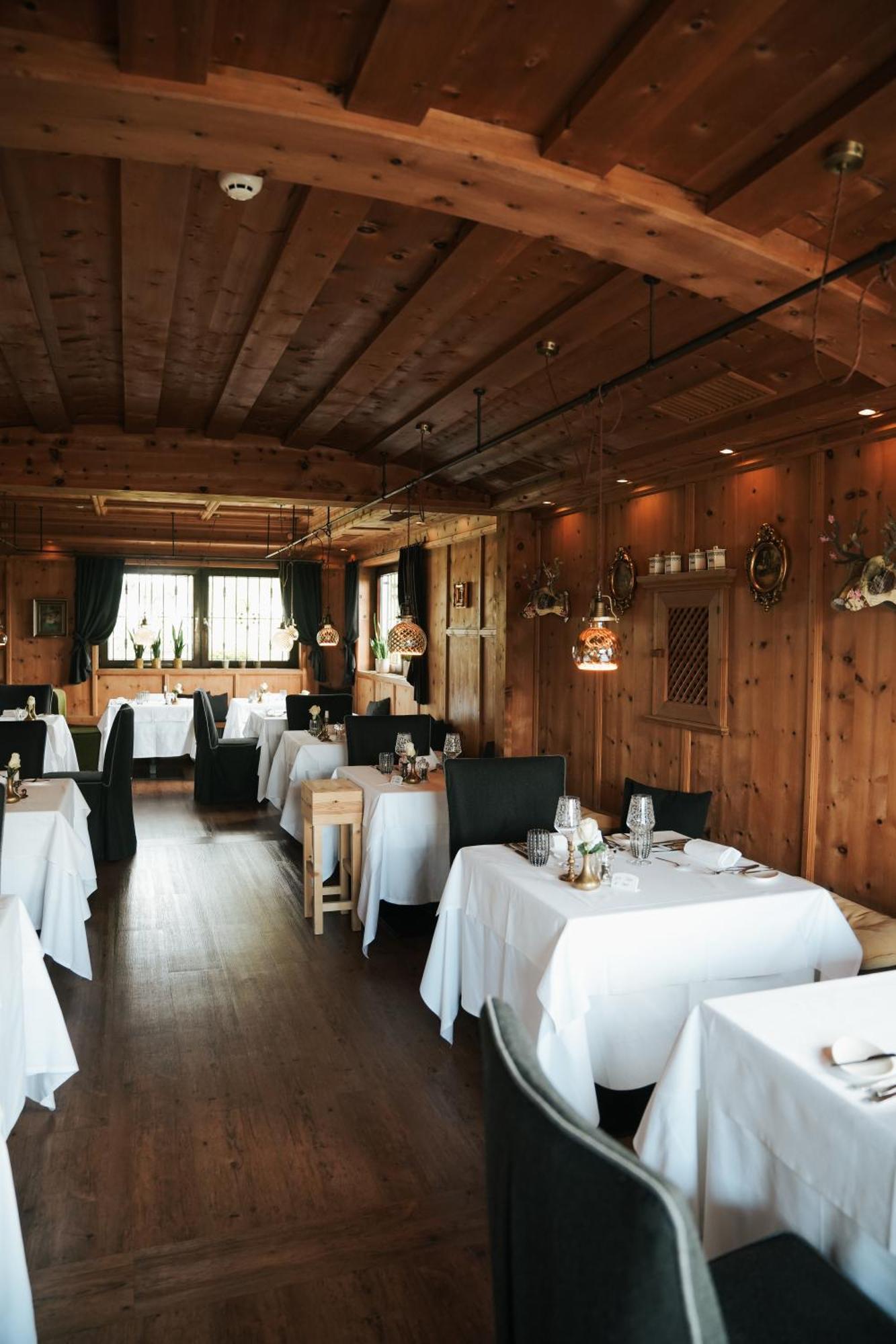 Tirolensis Hotell Tesimo Eksteriør bilde